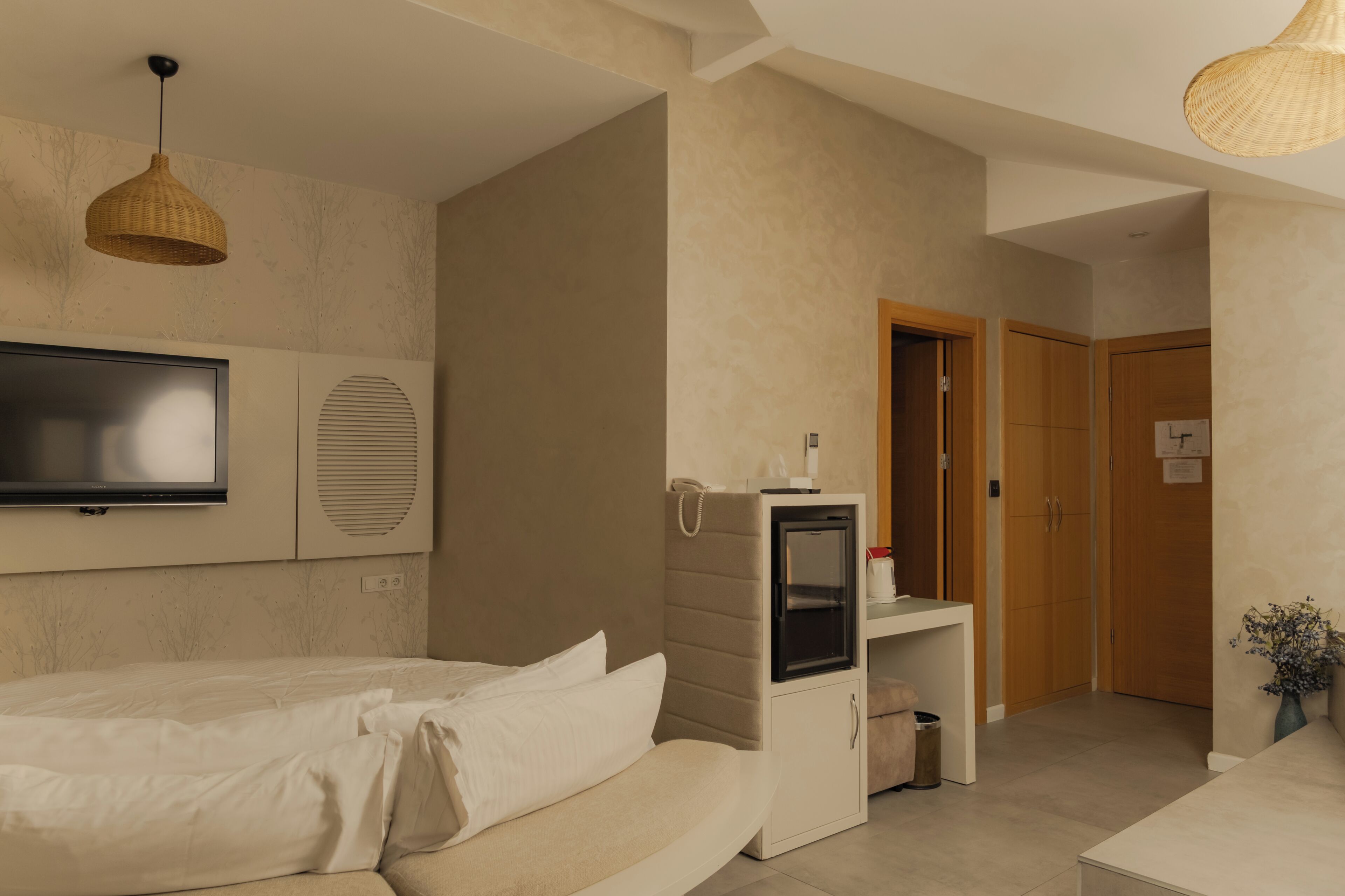 Superior-Doppelzimmer, 1 King-Bett, Whirlpool, Gartenblick