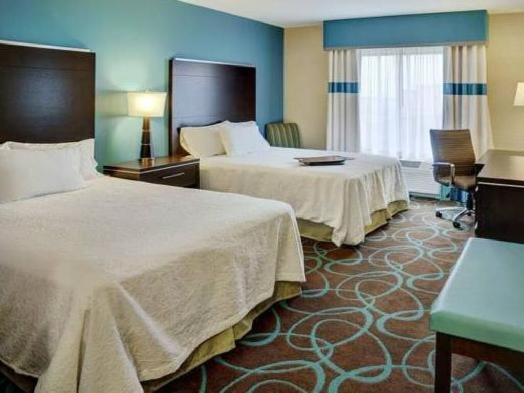 舒適加層、客房內保險箱、書桌、熨斗/熨衣板