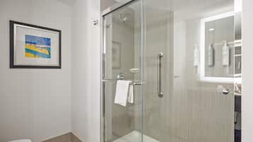 Ducha del cuarto de baño