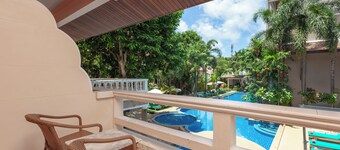 Thanthip Beach Resort