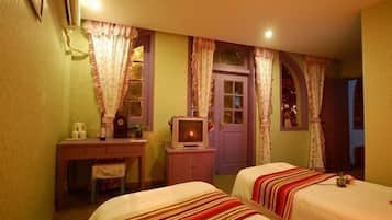 Triple Room | 1 bedroom, in-room safe, free WiFi