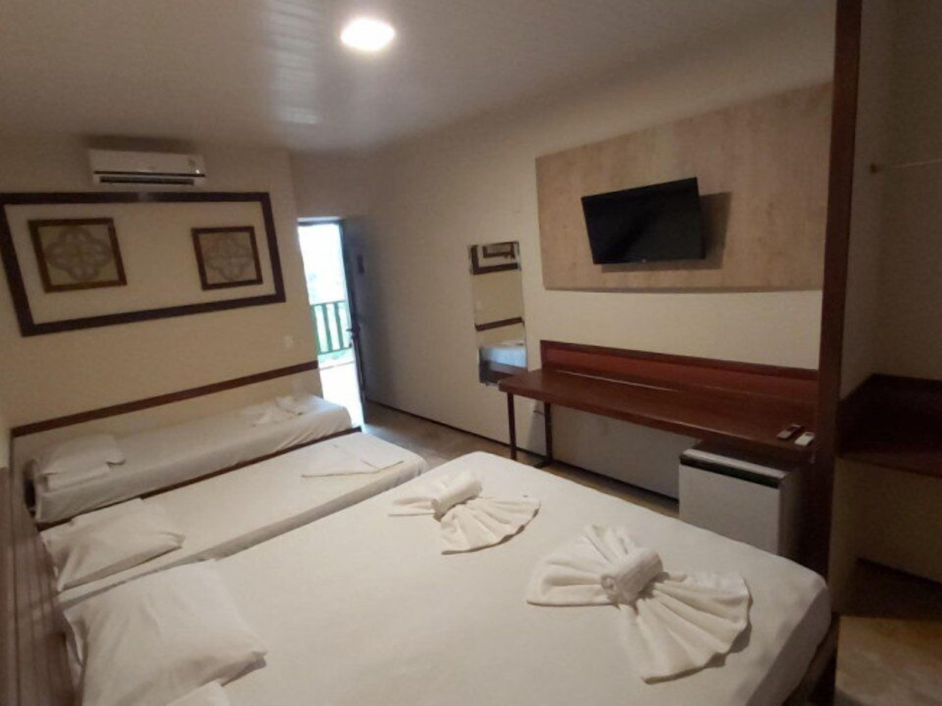 Apartamento Quíntuplo Standard | Minibar, free cots/infant beds, bed sheets