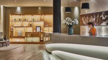 Behandlungsräume für Paare, Sauna, Whirlpool, Körperbehandlungen