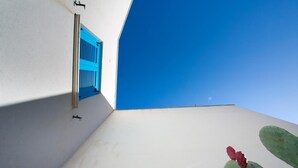 Unclassified image, 5 of 47, button - Terra del Sole (Favignana)