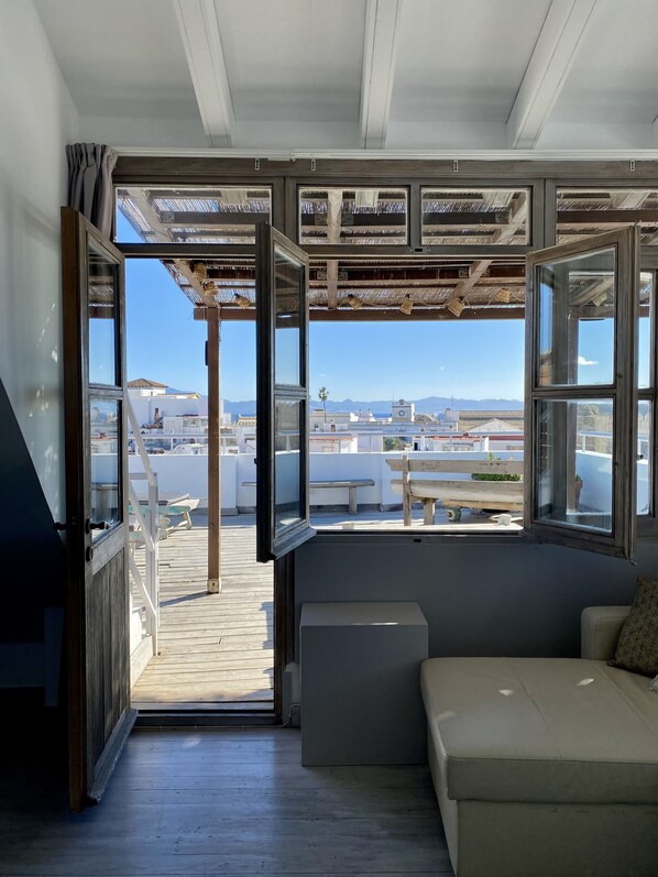 Junior Suite, Terrace | Terrace/patio - Hotel Misiana (Tarifa)