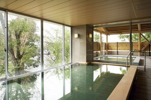 Hot springs - Mars Garden Wood Gotemba (Gotemba)