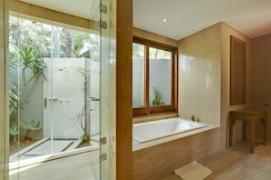 Villa, 3 Bedrooms, Private Pool | Bathroom