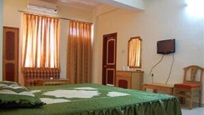 ميني بار