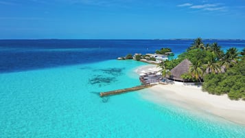 منظر من الجو على ارتفاع عالٍ