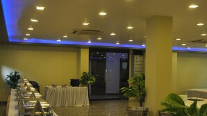 Unclassified image, 4 of 31, button - Hotel Vibhav Harsh (Varanasi)