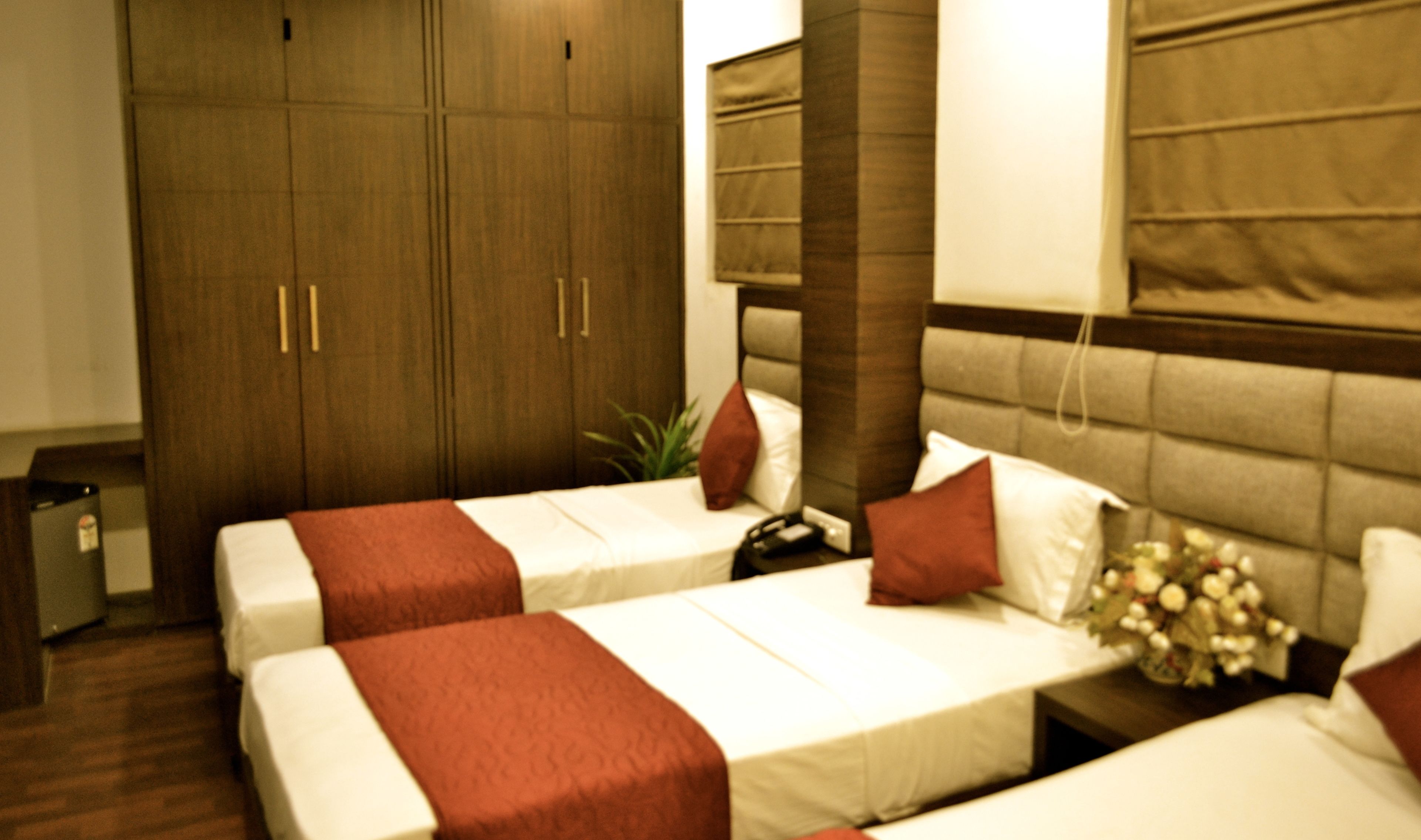 Family Room | Premium bedding, memory foam beds, minibar, in-room safe