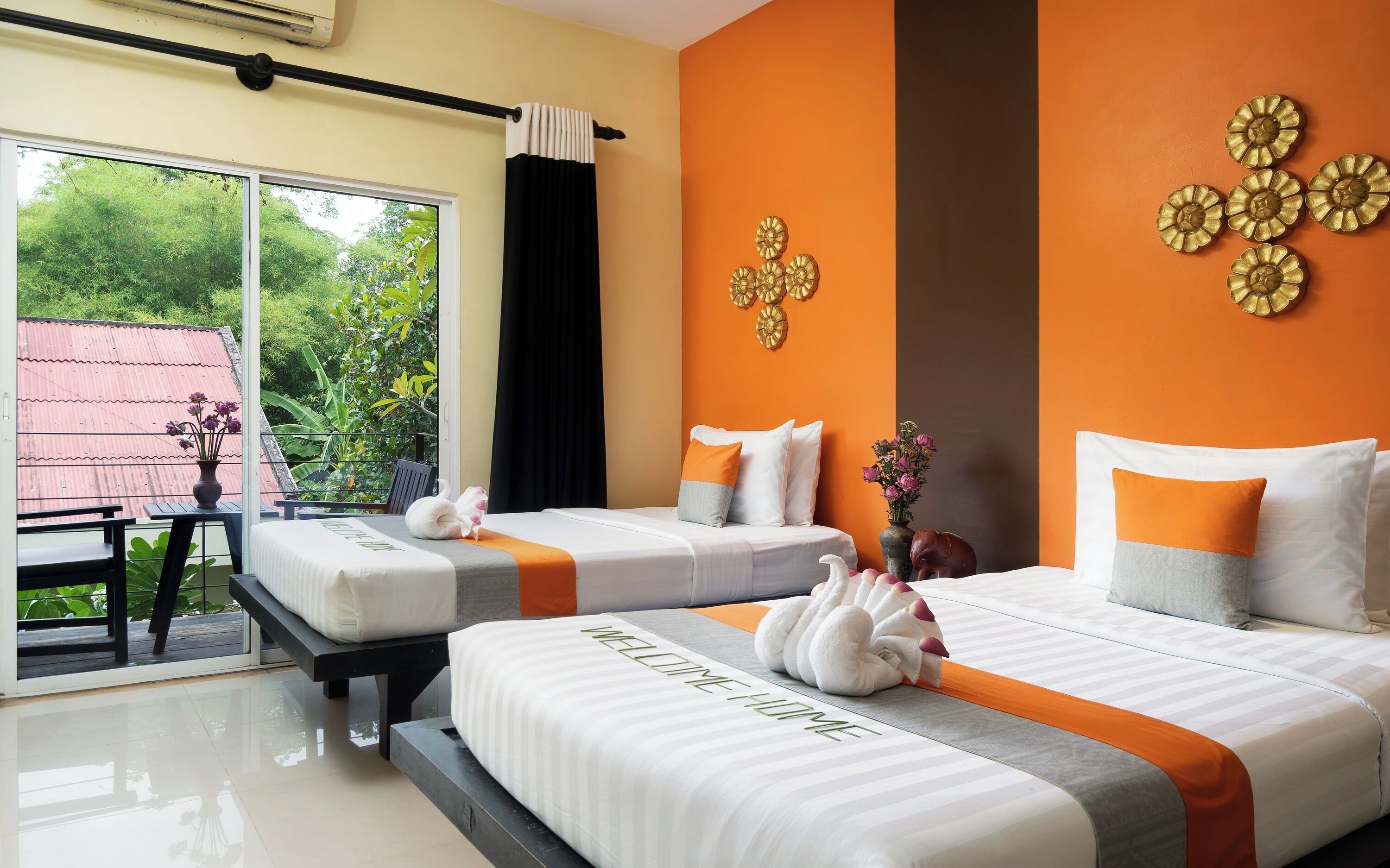 Deluxe Twin Room with Balcony - Free Pick Up | Vista balcone