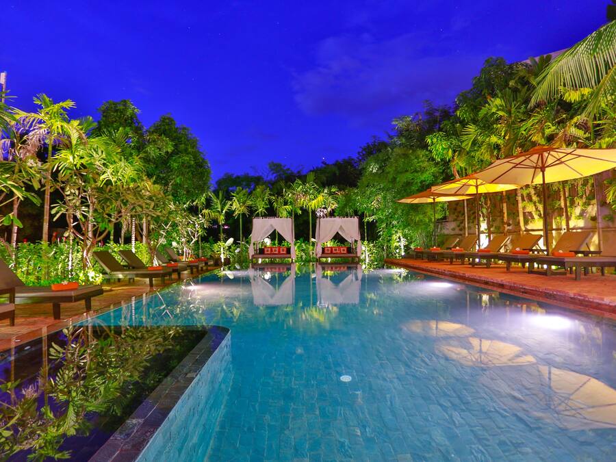 Outdoor pool, open 9:00 AM to 9:00 PM, pool umbrellas, sun loungers