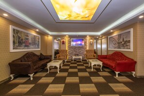 Bar-salon dans le hall