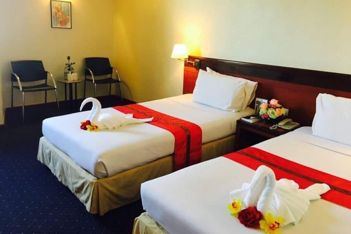 Minibar, in-room safe, blackout drapes, free cribs/infant beds