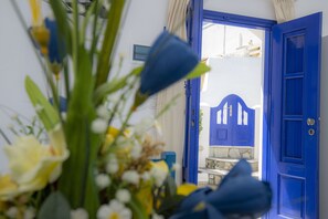 Economy Room - Villa Happening (Santorini)