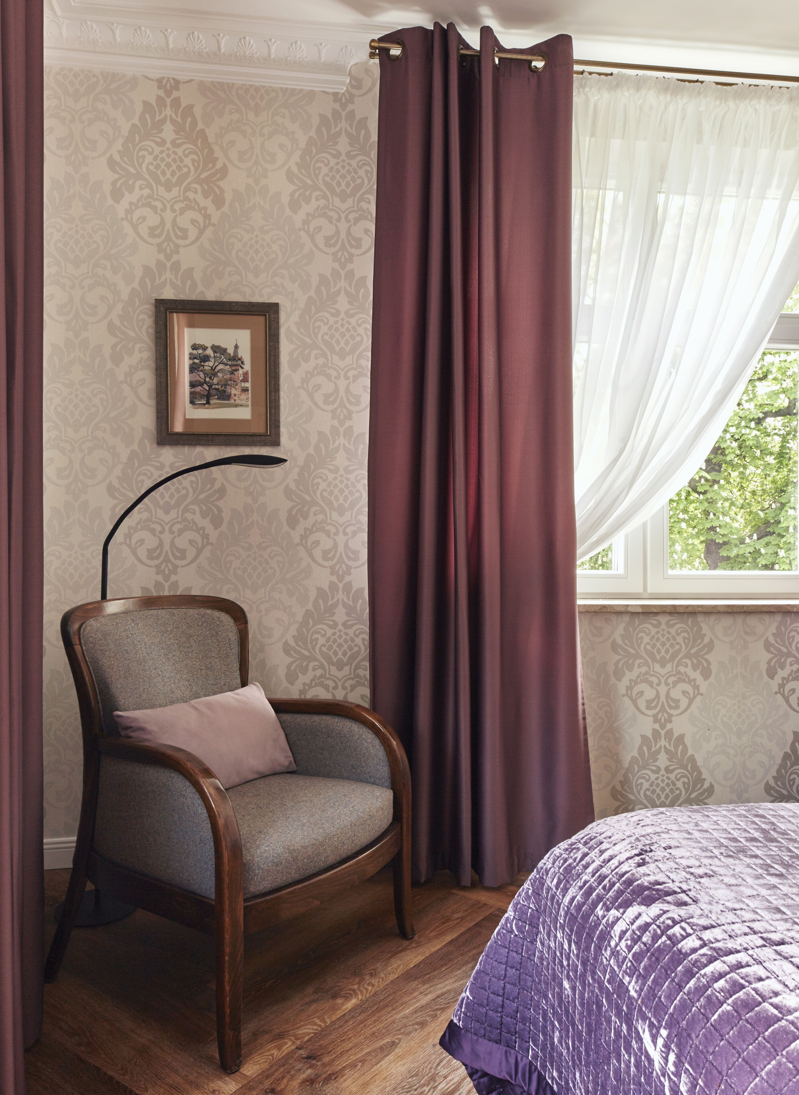 Executive Apartment | Free minibar items, in-room safe, individually decorated