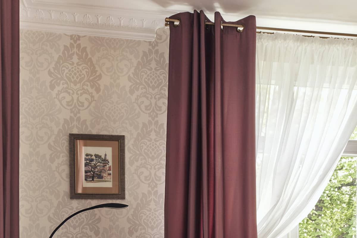 Executive Apartment | Free minibar items, in-room safe, individually decorated