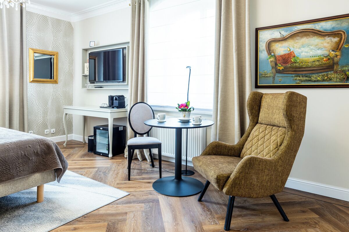 Select Comfort beds, free minibar items, in-room safe