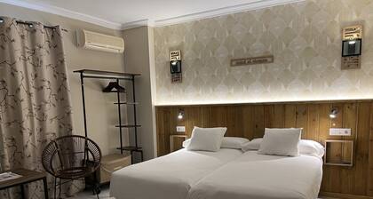 Hostal Alameda