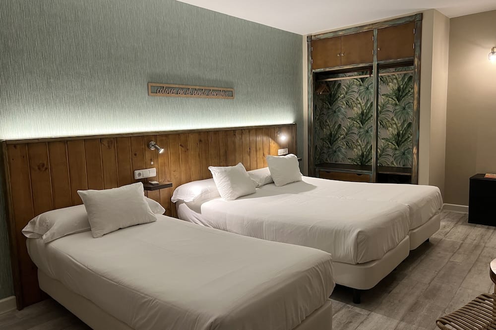 Hostal Alameda