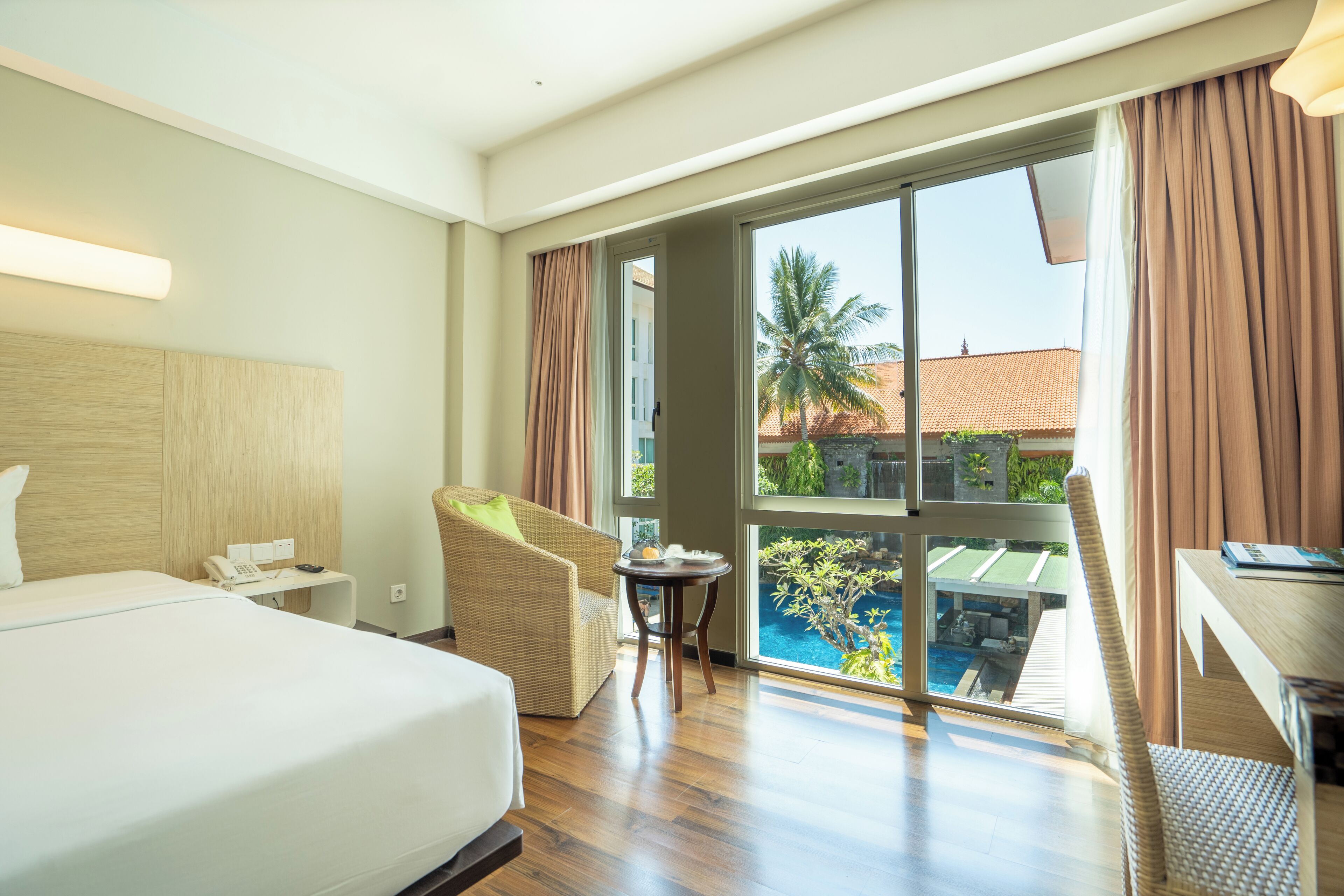 premium bedding, in-room safe, desk, iron/ironing board