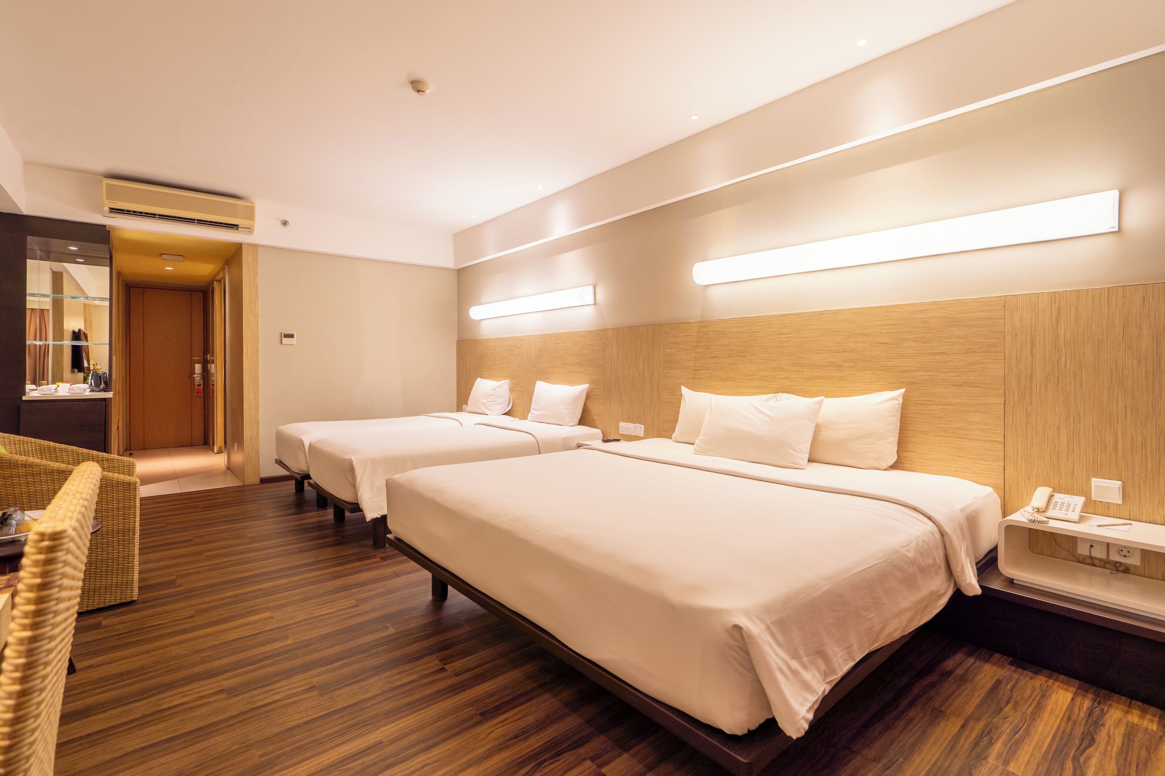 family room | premium bedding, in-room safe, desk, iron/ironing board