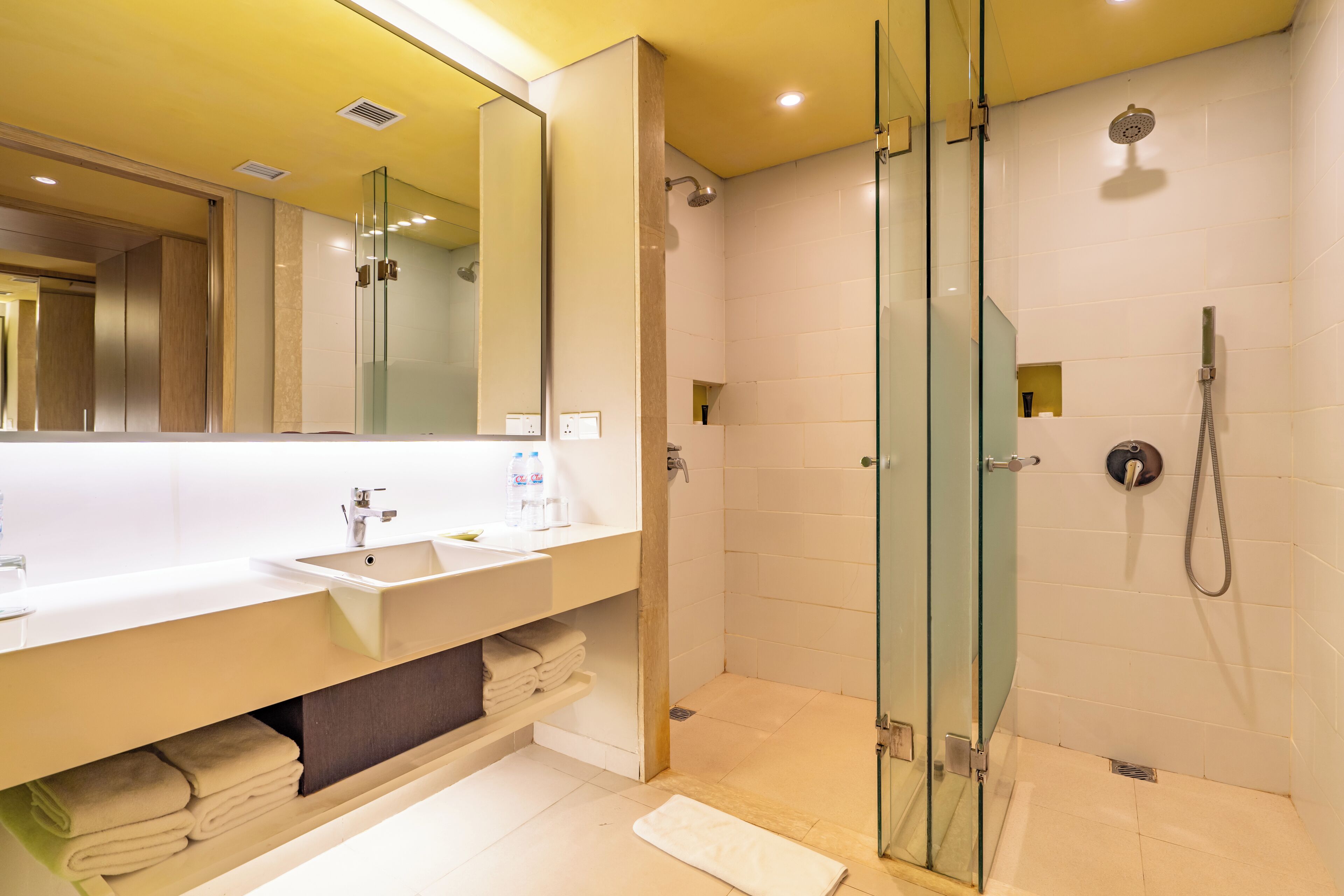 family room | bathroom shower