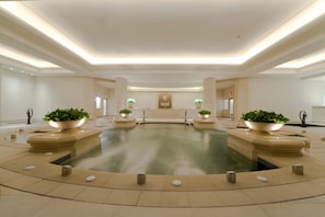 Couples treatment rooms, body treatments, aromatherapy, body scrubs - RSL Cold & Hot Springs Resort Suao (Suao)