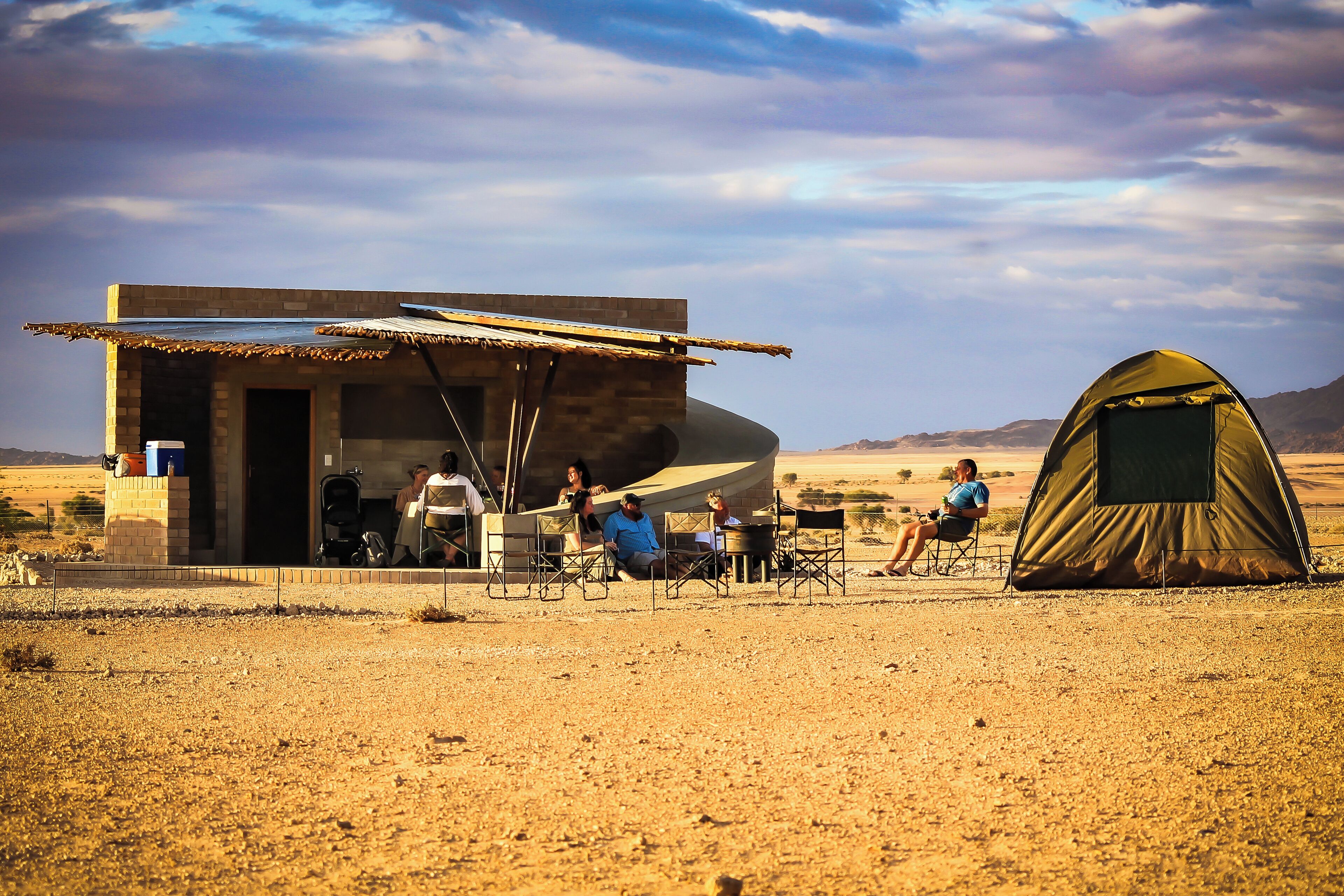 خيمة (Site, no Tent provided) | ملاءات أسرّة