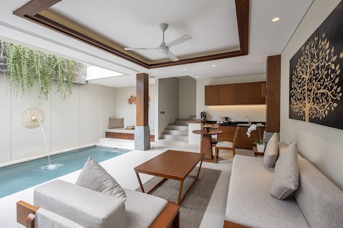 TanaDewa Villas Nusa Dua Bali By Cross Collection