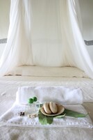 Standard Room, 1 Double Bed | 17 bedrooms, free WiFi, bed sheets