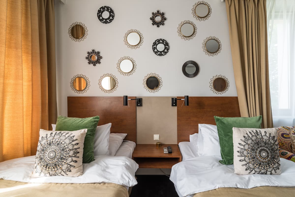 Superior Twin Room | In-room safe, desk, iron/ironing board, free WiFi