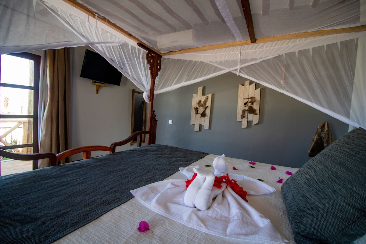 1 bedroom, minibar, in-room safe, individually decorated