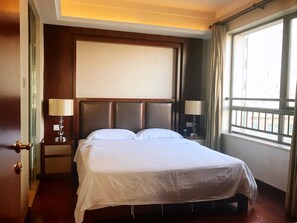 Condo, 2 Bedrooms - Jing'an Ziyuan Apartment (Shanghai)