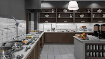 Free daily buffet breakfast