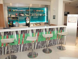 Bar (en la propiedad)