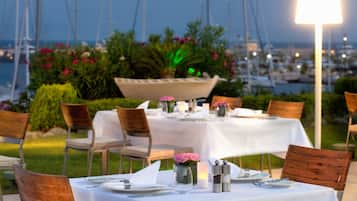 Frokost serveres