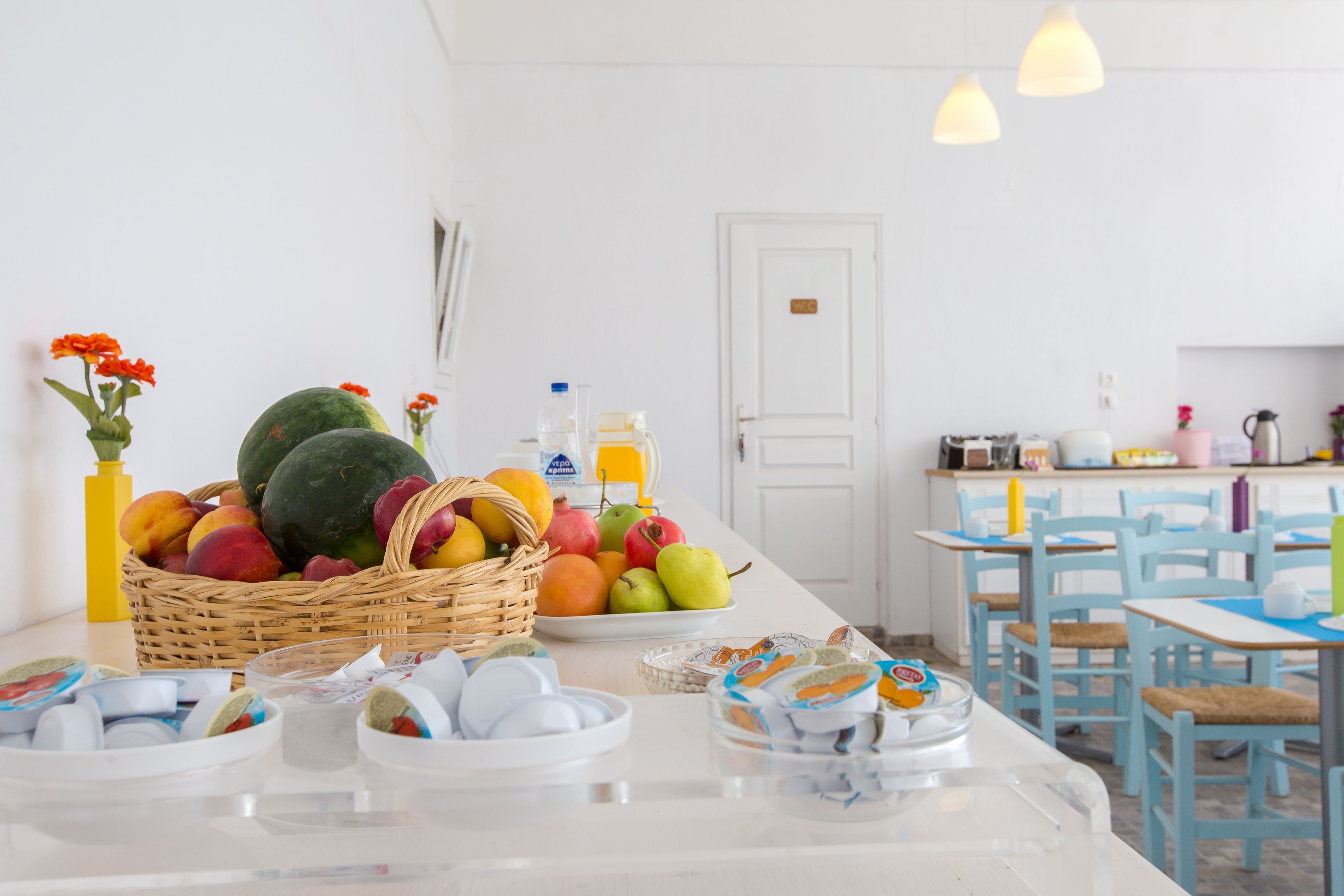 Esmorzar diari continental gratuït 