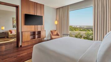 1 bedroom, hypo-allergenic bedding, memory-foam beds, in-room safe