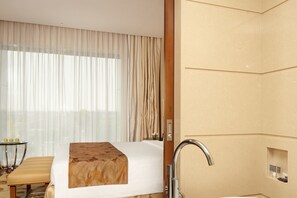 Hypo-allergenic bedding, memory-foam beds, in-room safe, desk