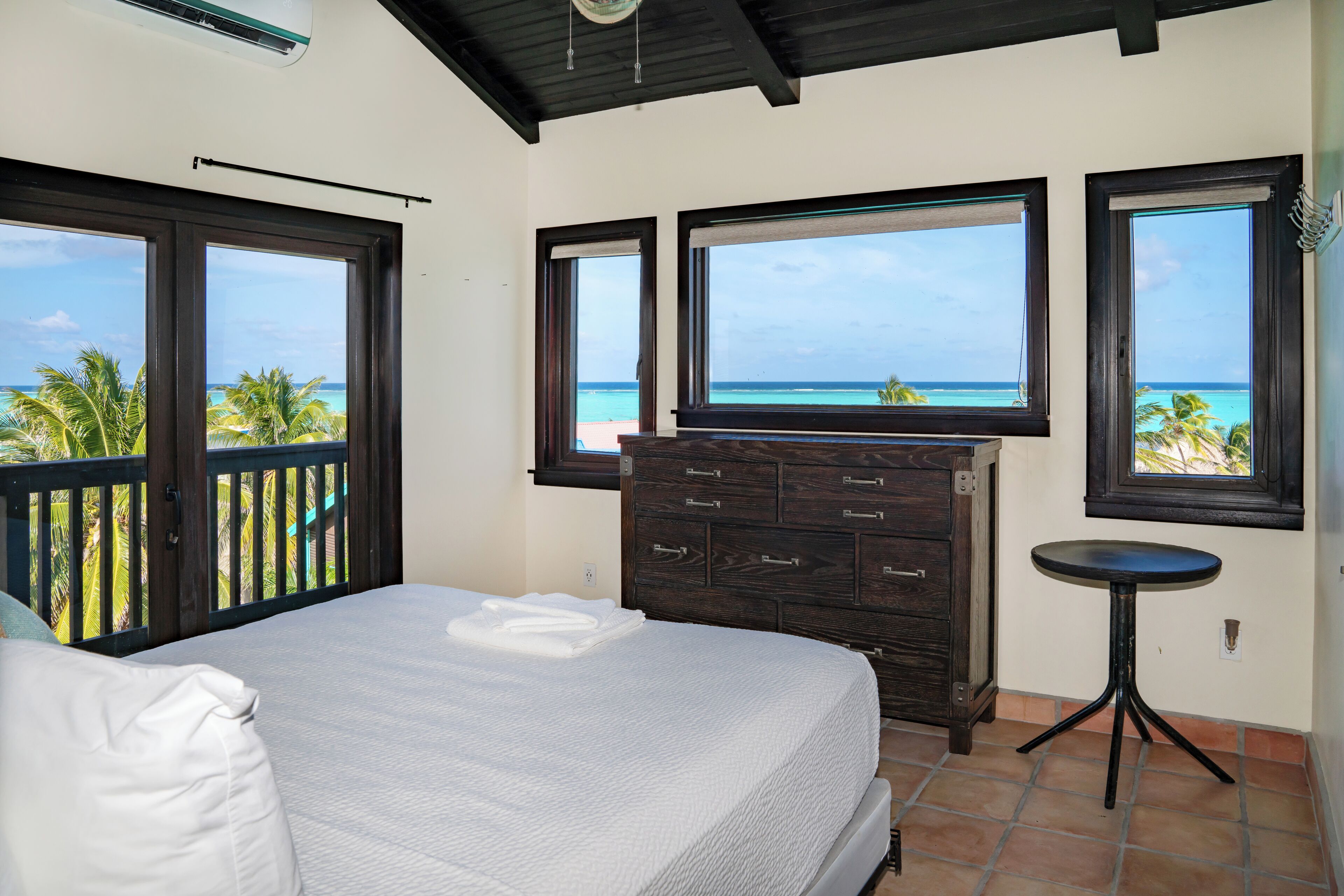 family villa, 2 bedrooms, garden view, garden area | extra beds