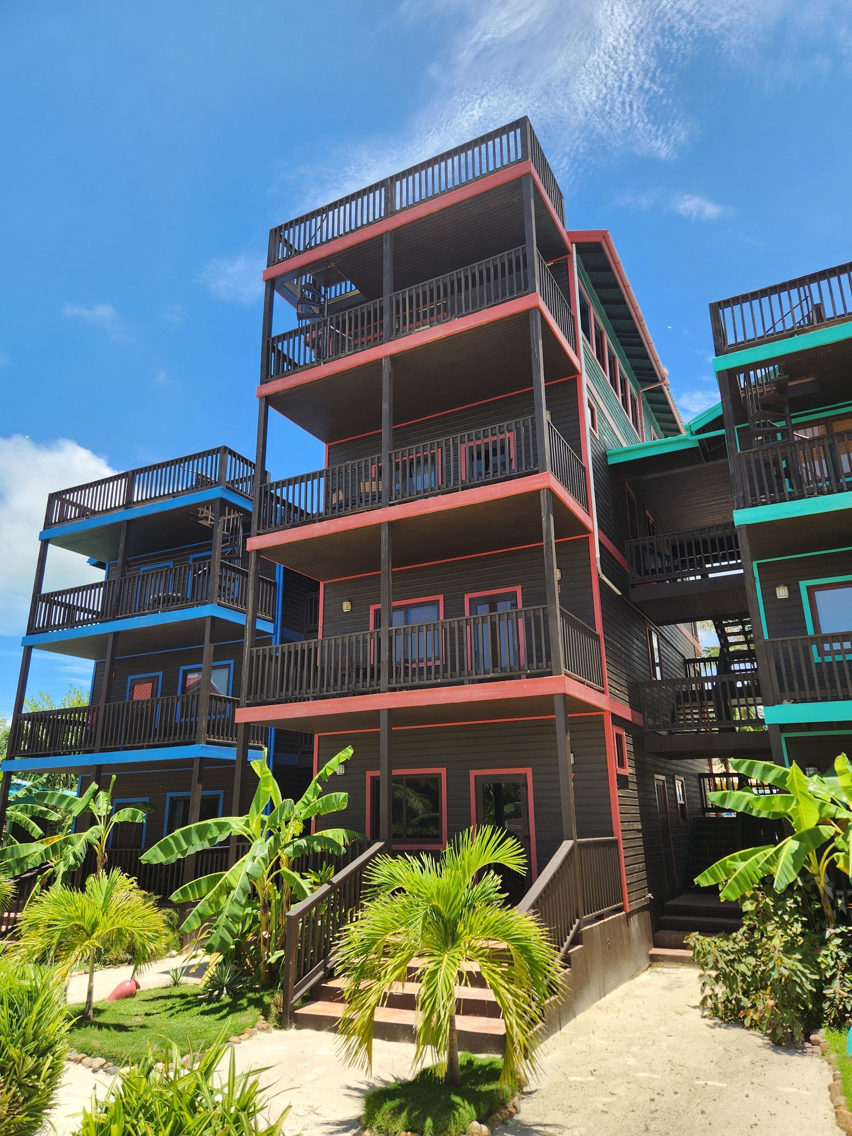 Familienvilla, 2 Schlafzimmer, Gartenblick, zum Garten hin