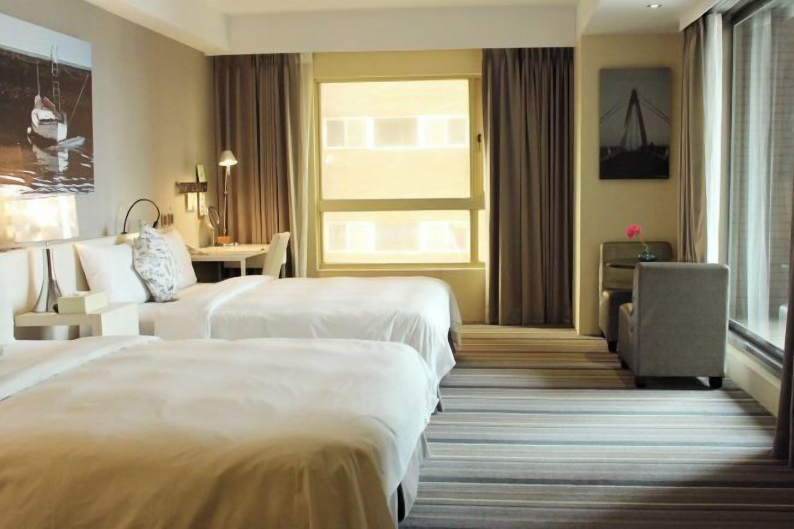 客室ごとに異なる装飾、客室ごとに異なるインテリア、アイロン / アイロン台、WiFi (無料)