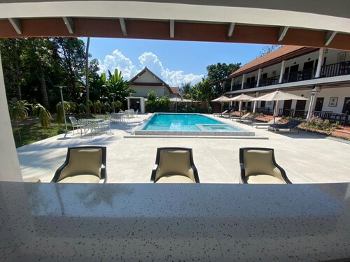 Vangsavath Hotel