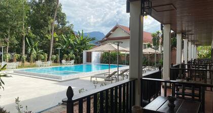Vangsavath Hotel
