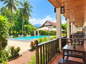 Balcony view - Vangsavath Hotel (Luang Prabang)
