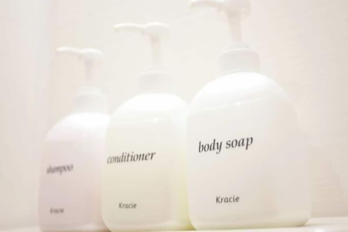 Bathroom amenities