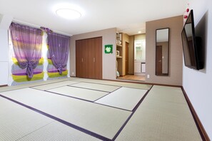 Superior Room (price based on number of guests)