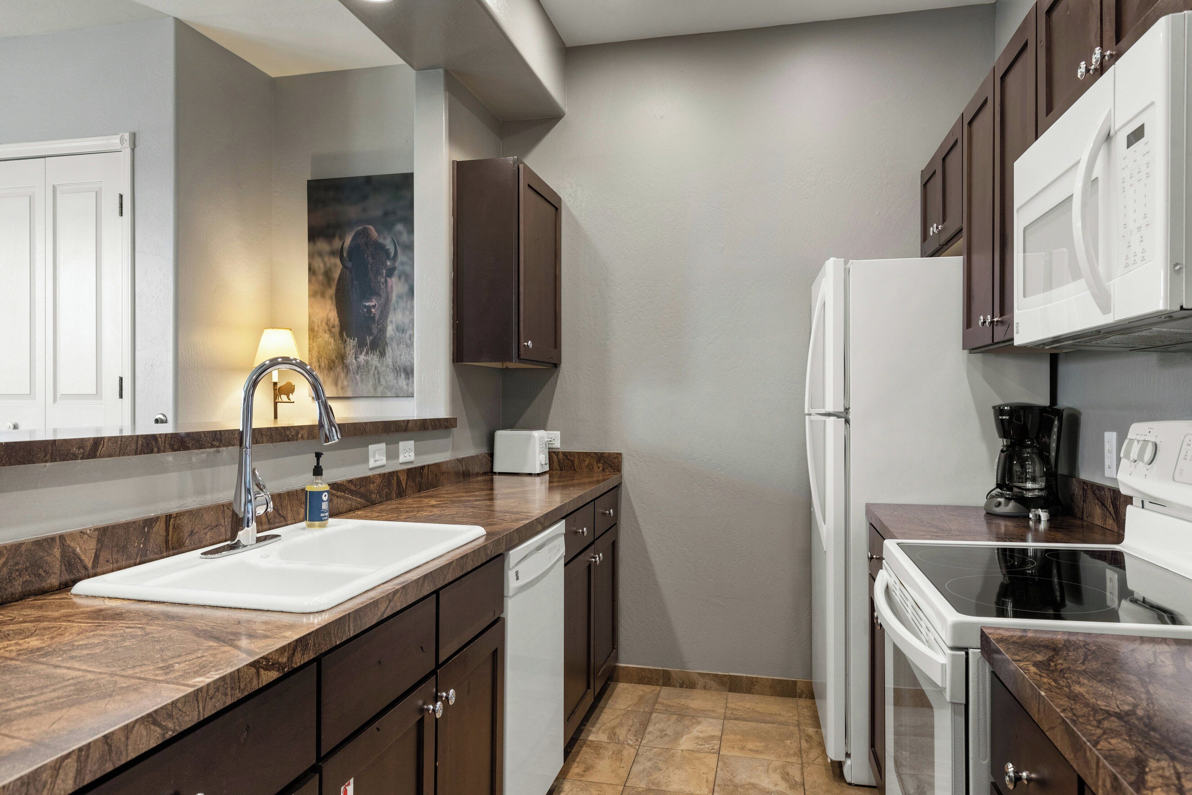 Condo, 2 habitaciones, cocina | Baño | Secadora de cabello y toallas 